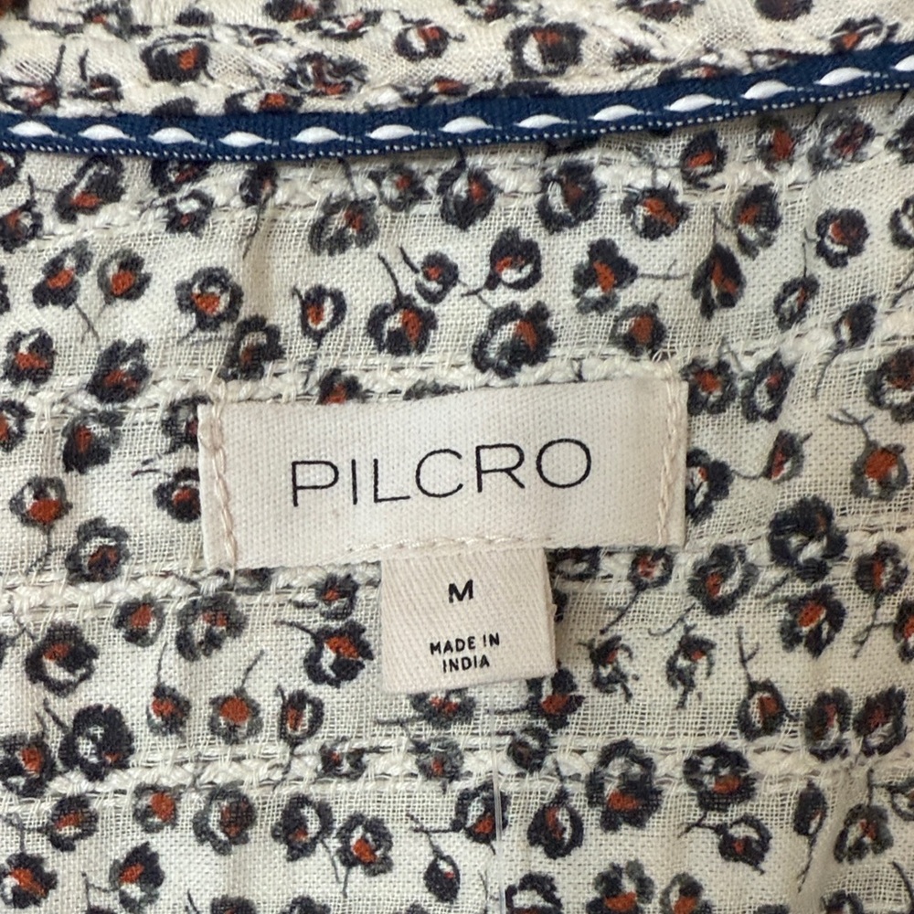 Pilcro Black and White Floral Blouse - Picture 5 of 6